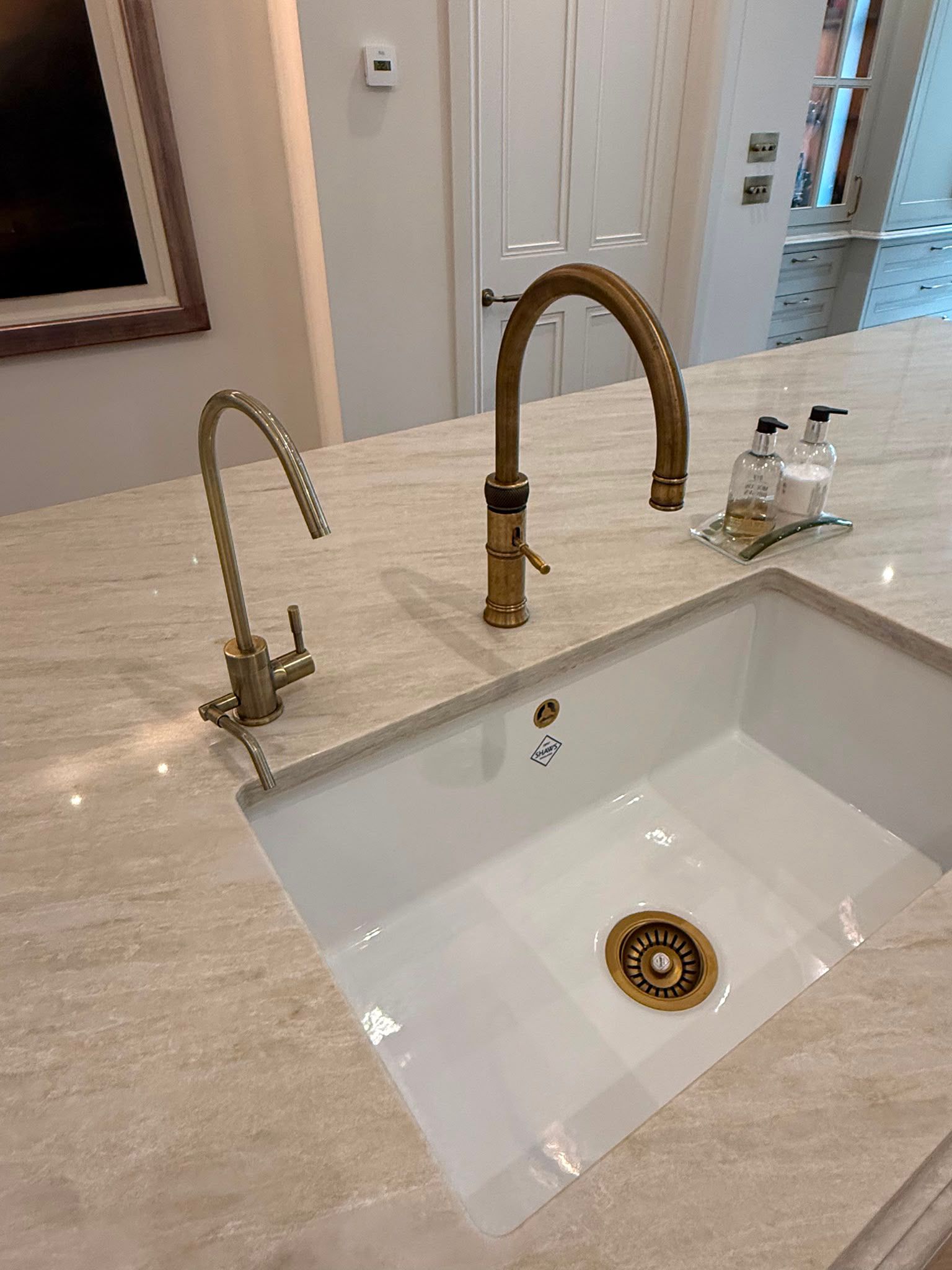 Taj Mahal quartz worktop with undermount sink